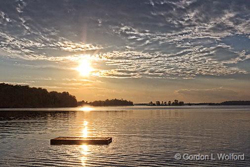 Big Rideau Lake Sunset_10620.jpg - Photographed along the Rideau Canal Waterway at Portland, Ontario, Canada.